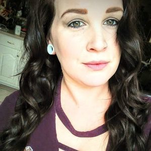 Meet your Posher, Lucy